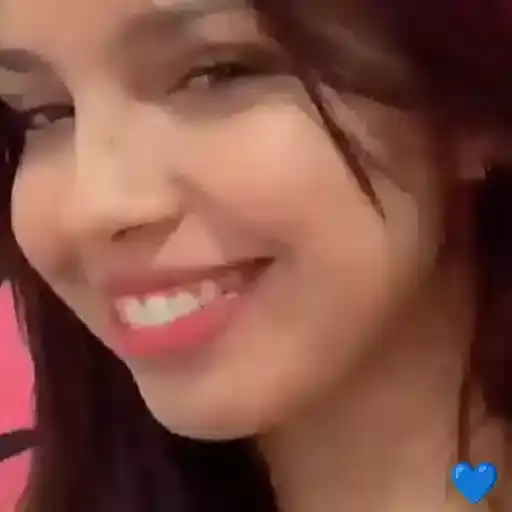 Rosto de Mulher Sorridente — 4